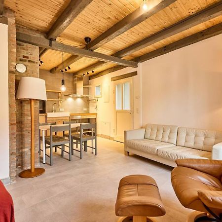 Rote Wohnung - Ferienwohnung Sulzbach an der Murr Exteriör bild